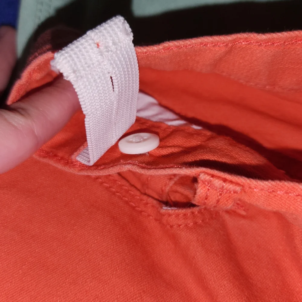 (2) OSHKOSH BGOSH CAPRIS
